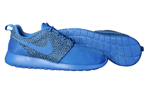 Roshe Run Premium - Blitz Blue / Black