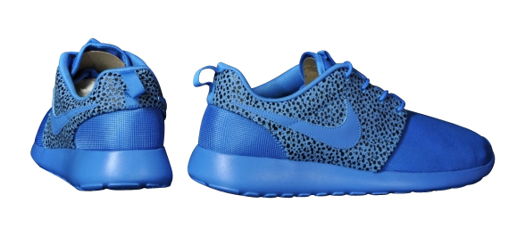 Roshe Run Premium - Blitz Blue / Black