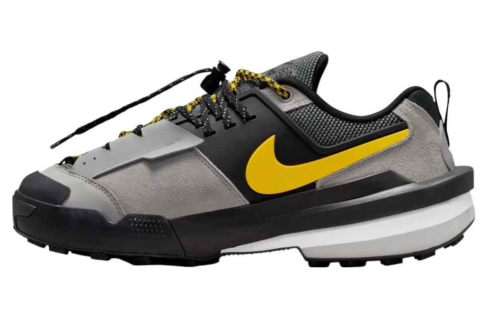 Sacai X Nike Zegamadome Sp Matte Silver / Tour Yellow
