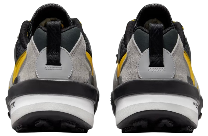 Sacai X Nike Zegamadome Sp Matte Silver / Tour Yellow