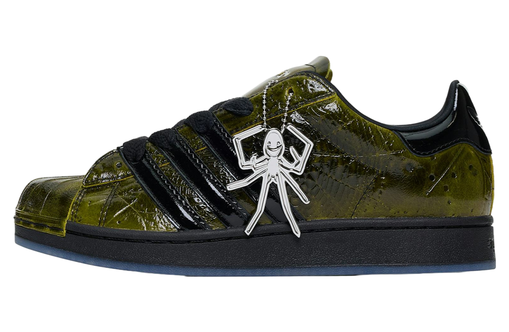 Sp5der x Adidas Superstar Olive