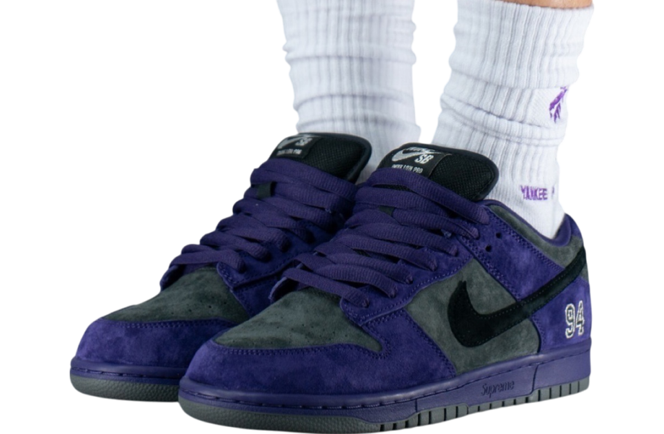 Supreme x Nike SB Dunk Low Ink Ink / Iron Grey