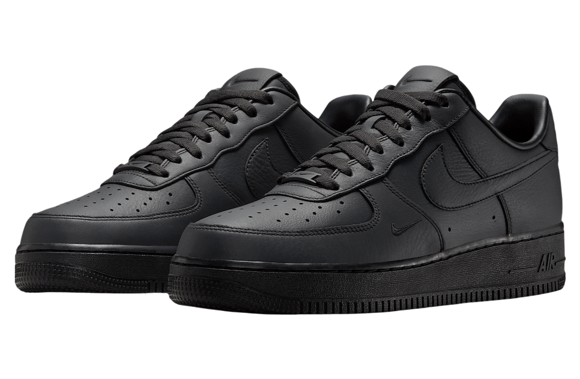 .swoosh X Nike Air Force 1 Low Black