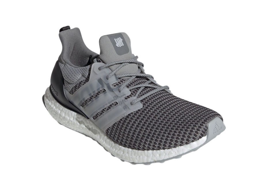 Undefeated x adidas Ultra Boost Clear Onix CG7148