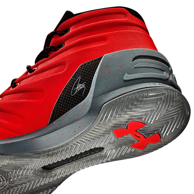 Under Armour Curry 3 Red Hot Santa 1274061