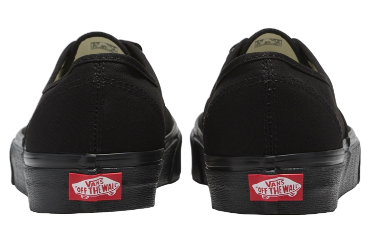 Vans Authentic Black / Gum