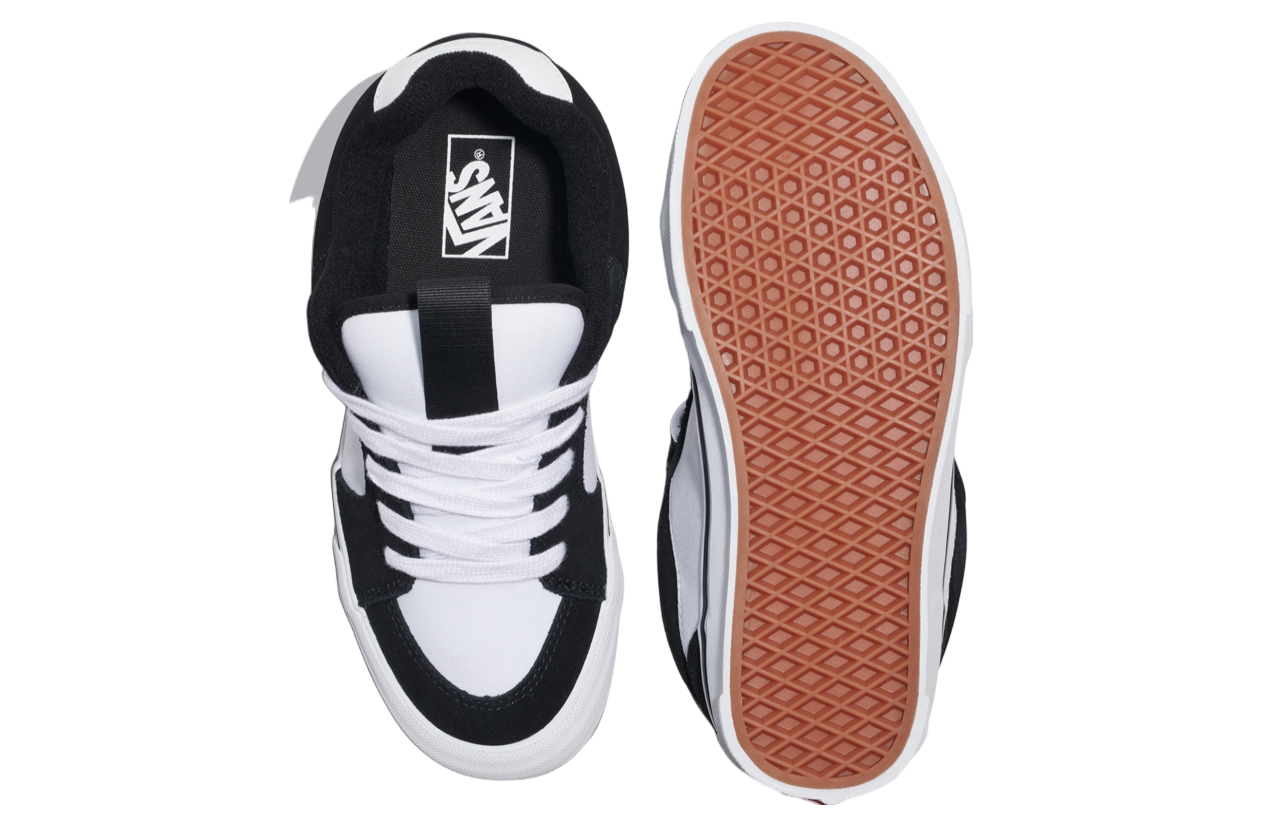 Vans Chukka Push Black / White