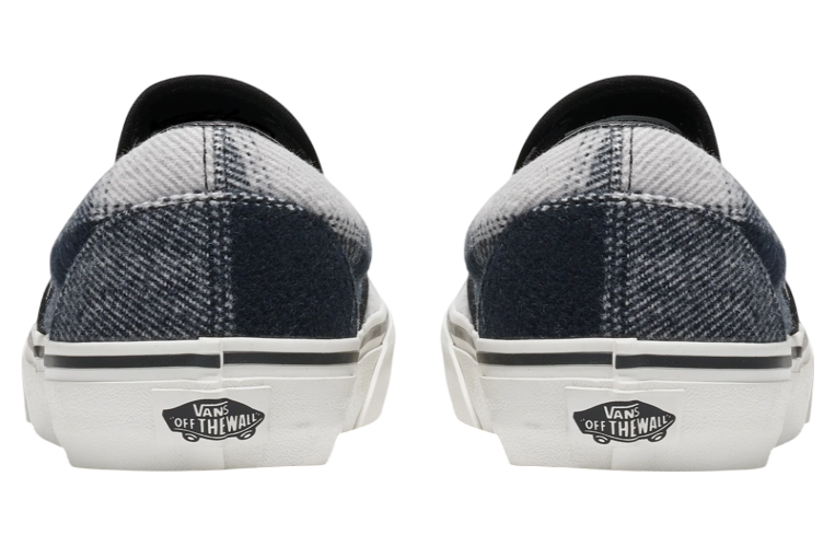 Vans Classic Slip-On Brushed Plaid Black / White