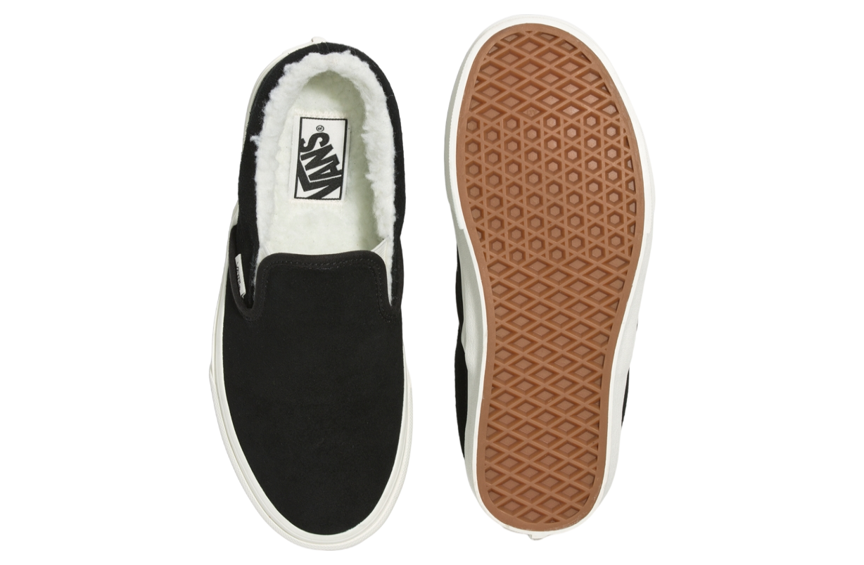 Vans Classic Slip-on Cozy Hug Sherpa WMNS Black / Gum