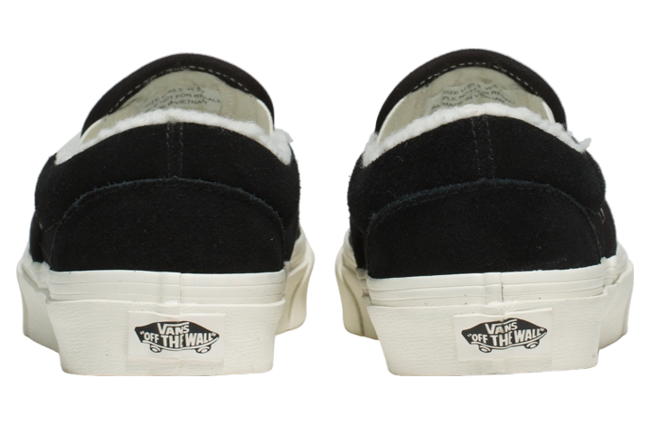 Vans Classic Slip-on Cozy Hug Sherpa WMNS Black / Gum