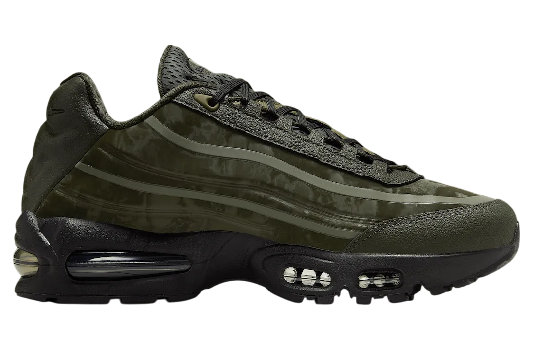 Worksout X Nike Air Max 95 Uniform Sequoia / Black