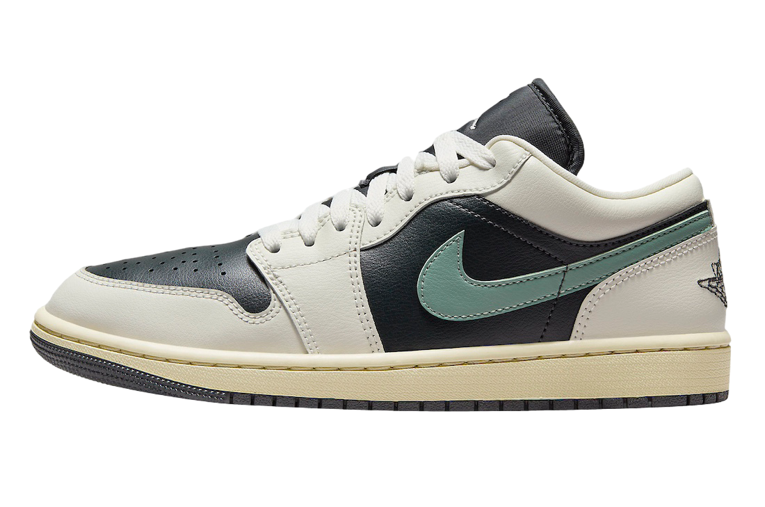 Air Jordan 1 Low WMNS Jade Smoke