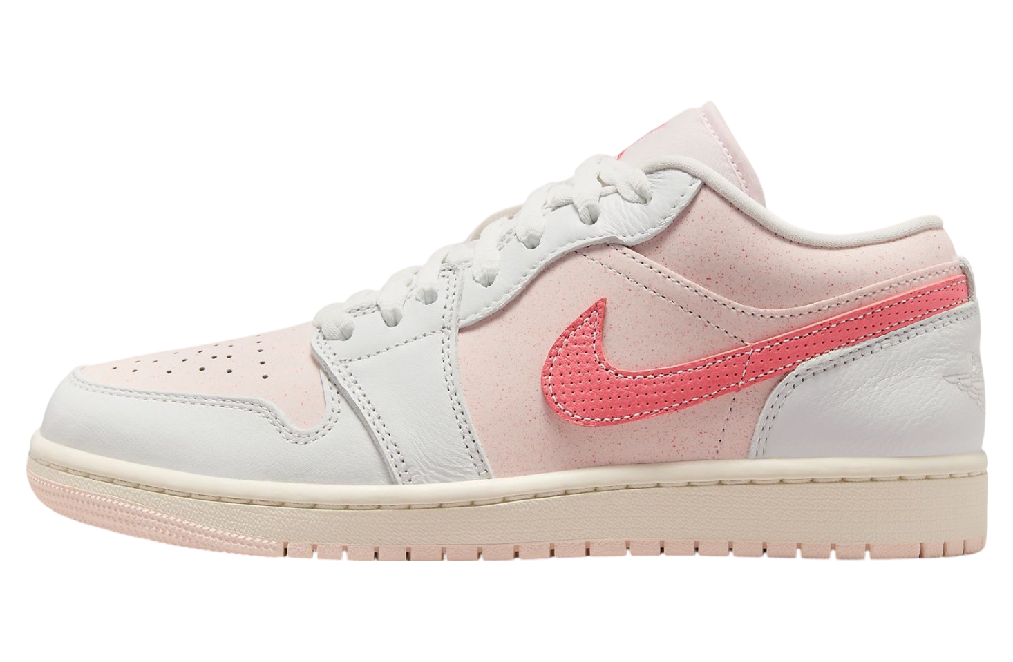 クリスマスツリー特価！ Low 1 Jordan Air WMNS 2025 Apr - Milkshake Strawberry シューズ(女性用)