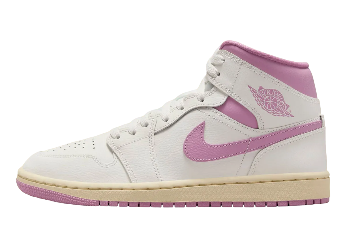 Air Jordan 1 Strawberries & Cream