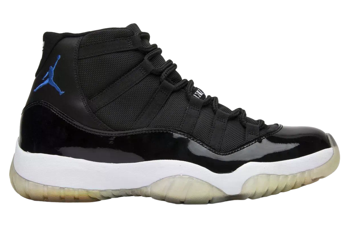 Air Jordan 11 Space Jam