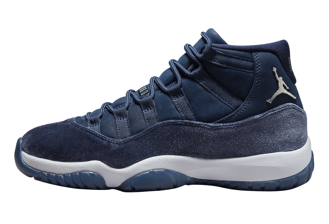 Air Jordan 11 WMNS Midnight Navy