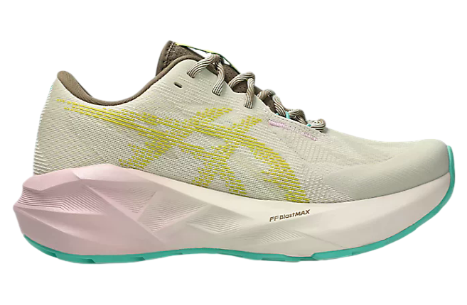 Asics Novablast 5 TR WMNS Light Dust / Cacti