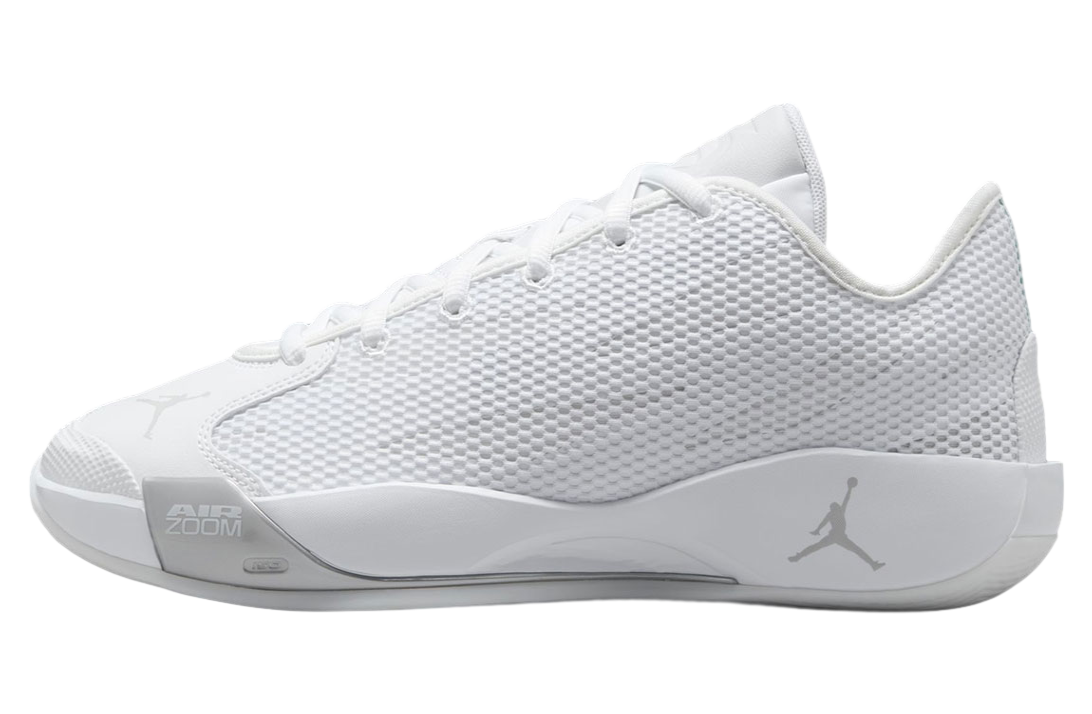 Jordan Luka .77 White / Metallic Silver