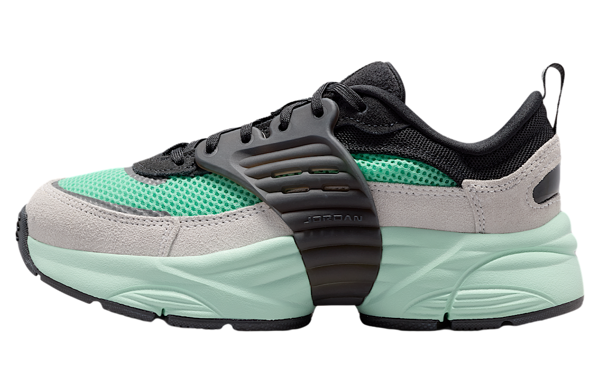 Jordan Trunner O/s GS Black / Neutral Grey