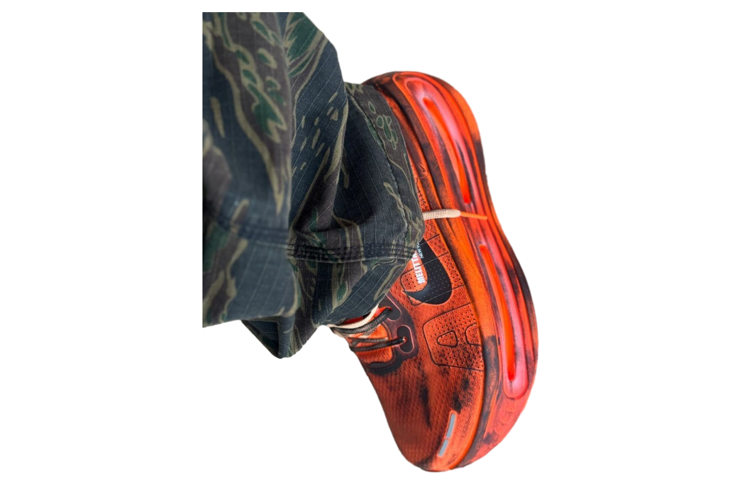 Melitta Baumeister x Nike Vomero Premium Total Orange / Hyper Crimson