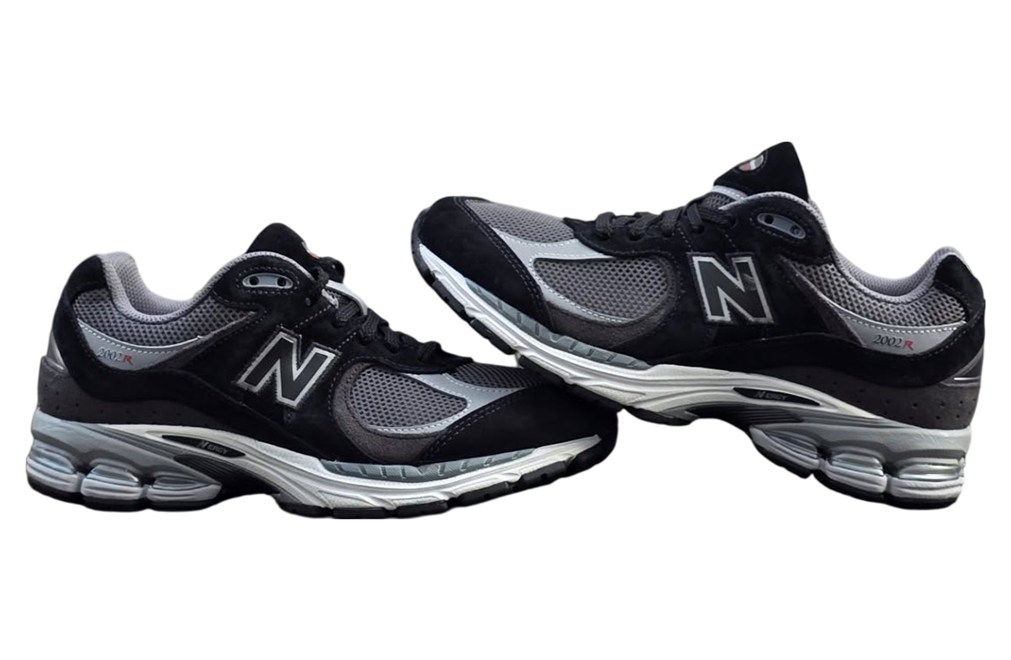 【New Balance】◆2002R ダークグレー◆大人気◆ Amazon.com | 2002R | Road Running