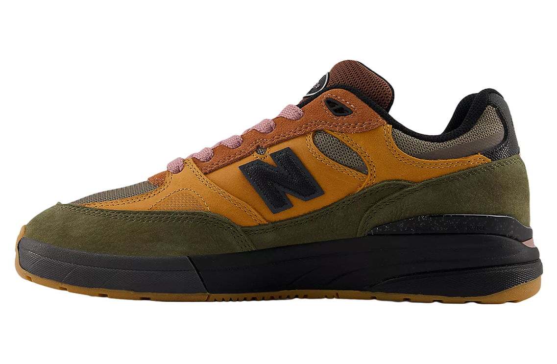 Mike Gigliotti x New Balance 933 Andrew Reynolds