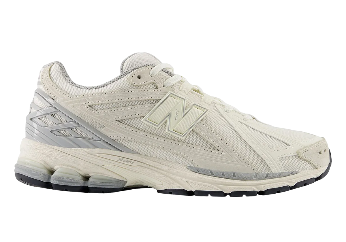 New Balance 1906R Sea Salt / Grey