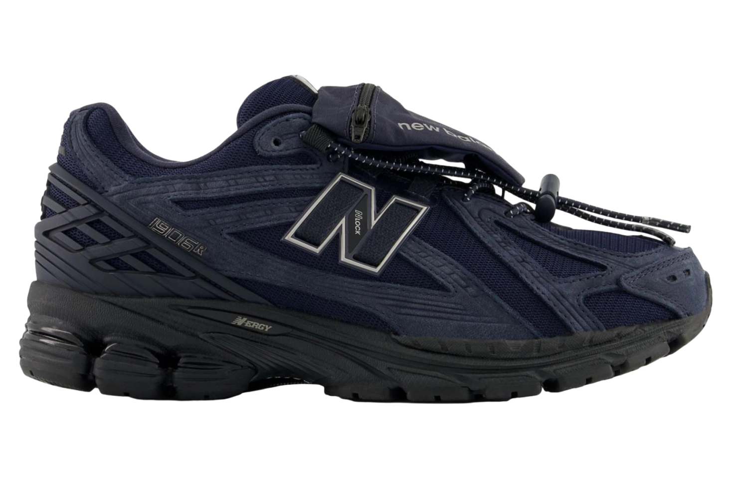 New Balance 1906u Black / Black / White