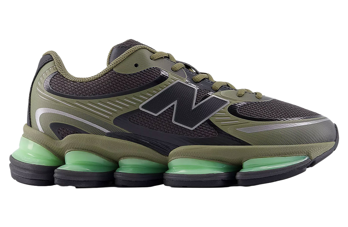 New Balance 2000 Wakame