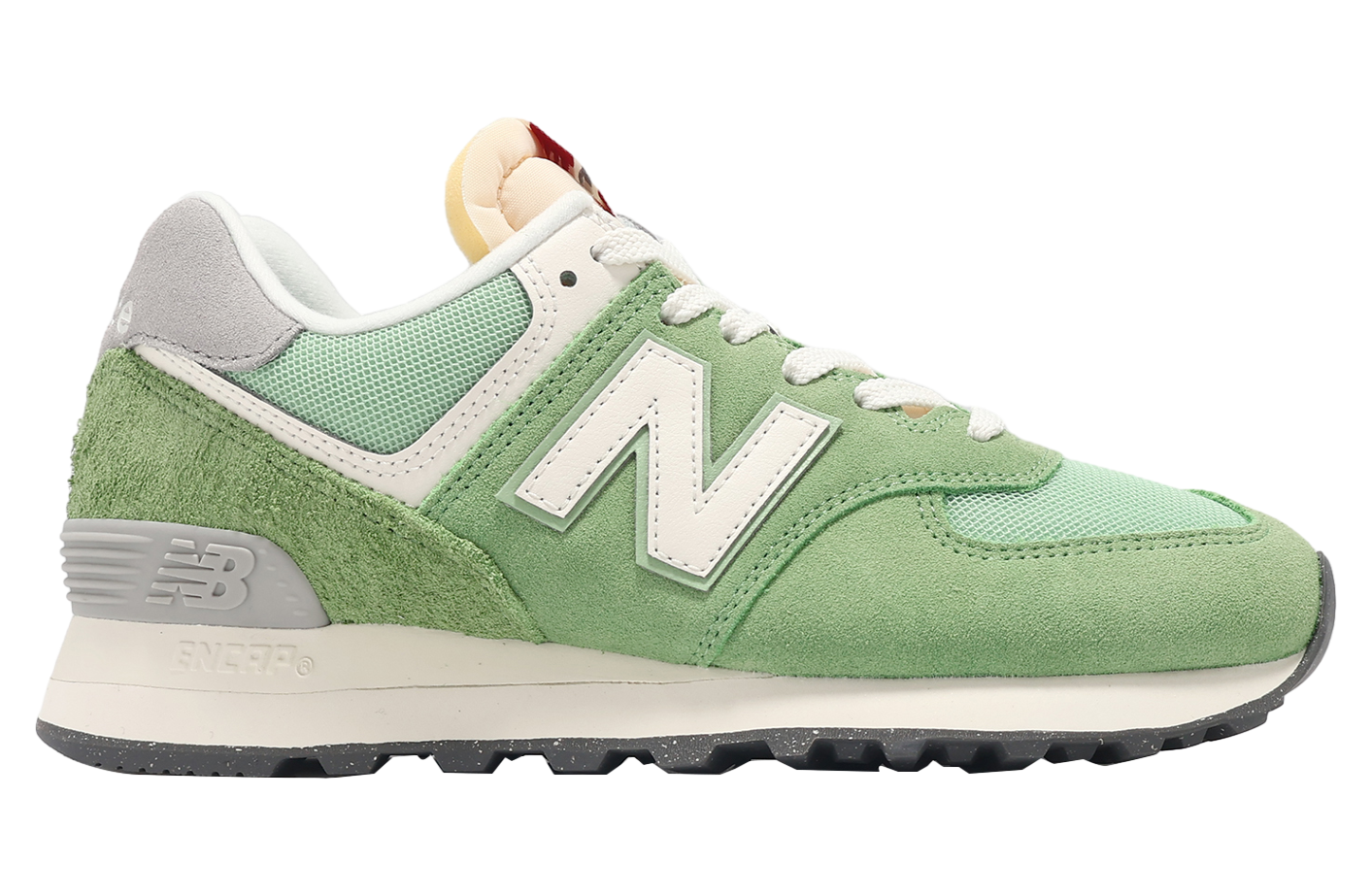 New Balance 574 Chive / Sea Salt