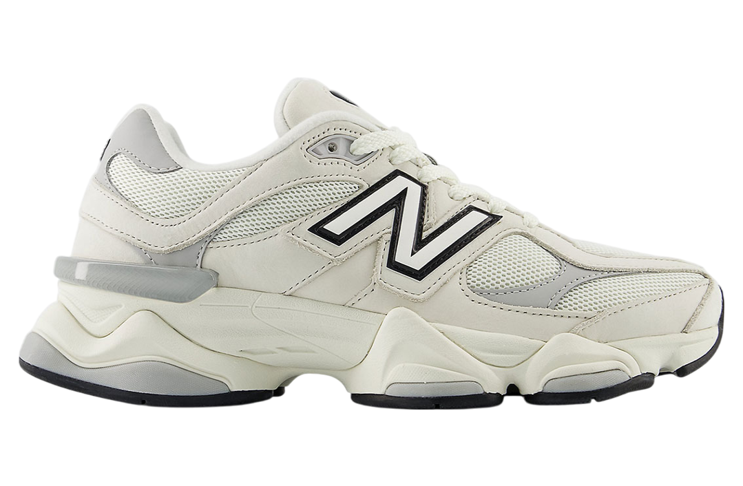 New Balance 9060 Sea Salt Rain / Cloud Black