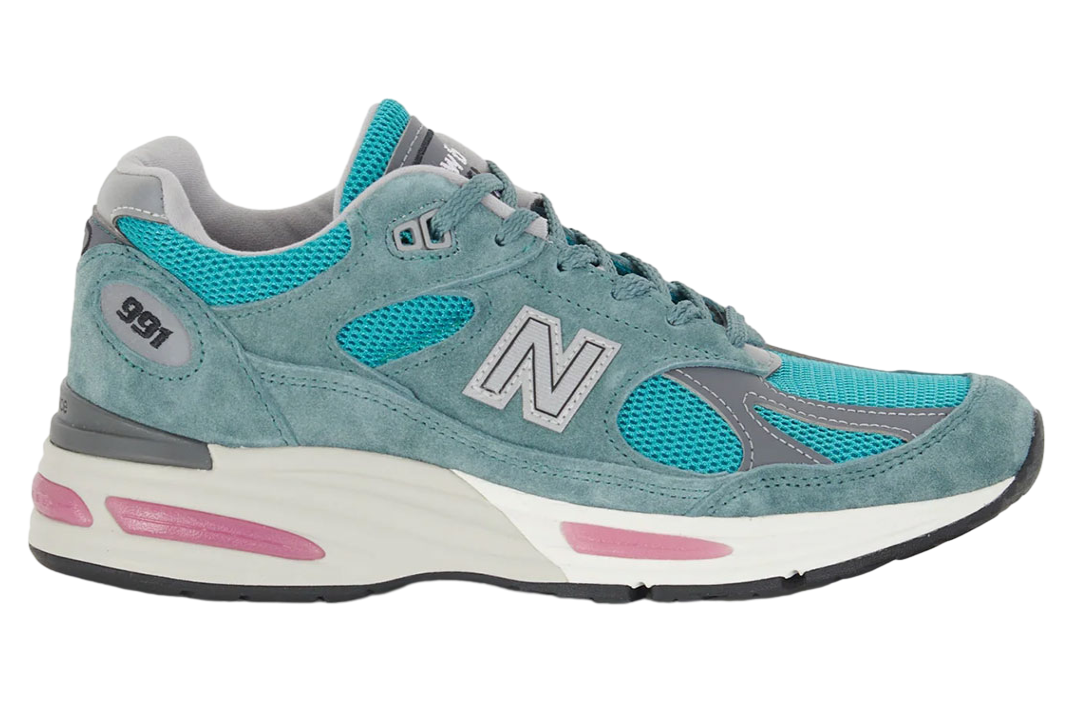 New Balance 991v2 Porcelain / Green
