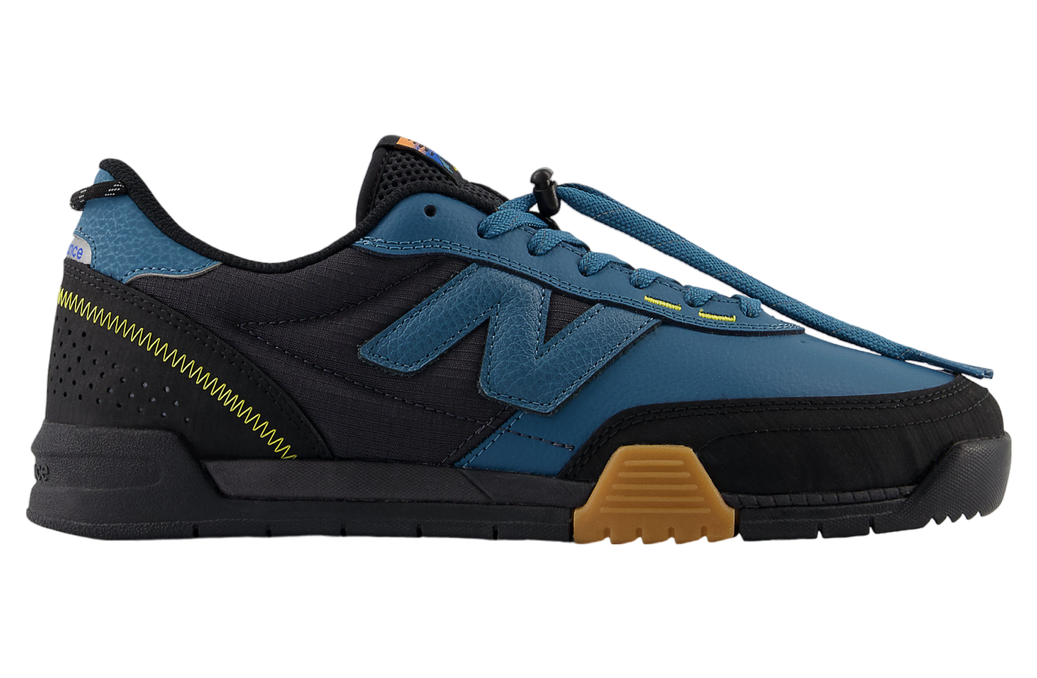 New Balance NB Numeric 440 v2 Trail Low Terrarium / Black