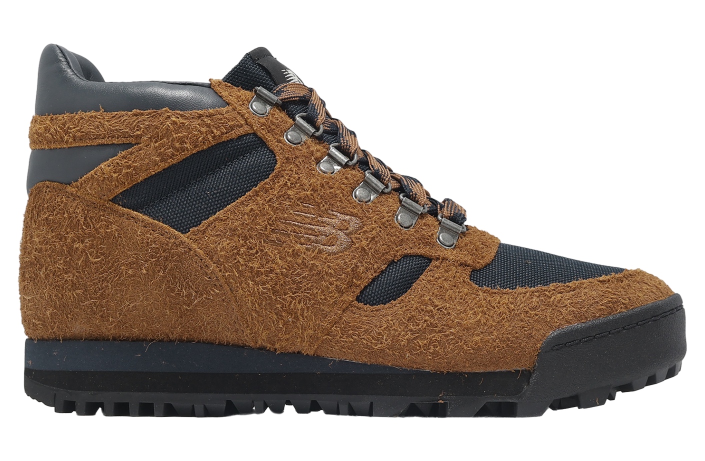 New Balance Rainier True Brown