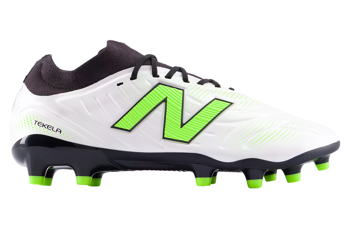 New Balance Tekela Pro Low Laced MG V5 White / Black