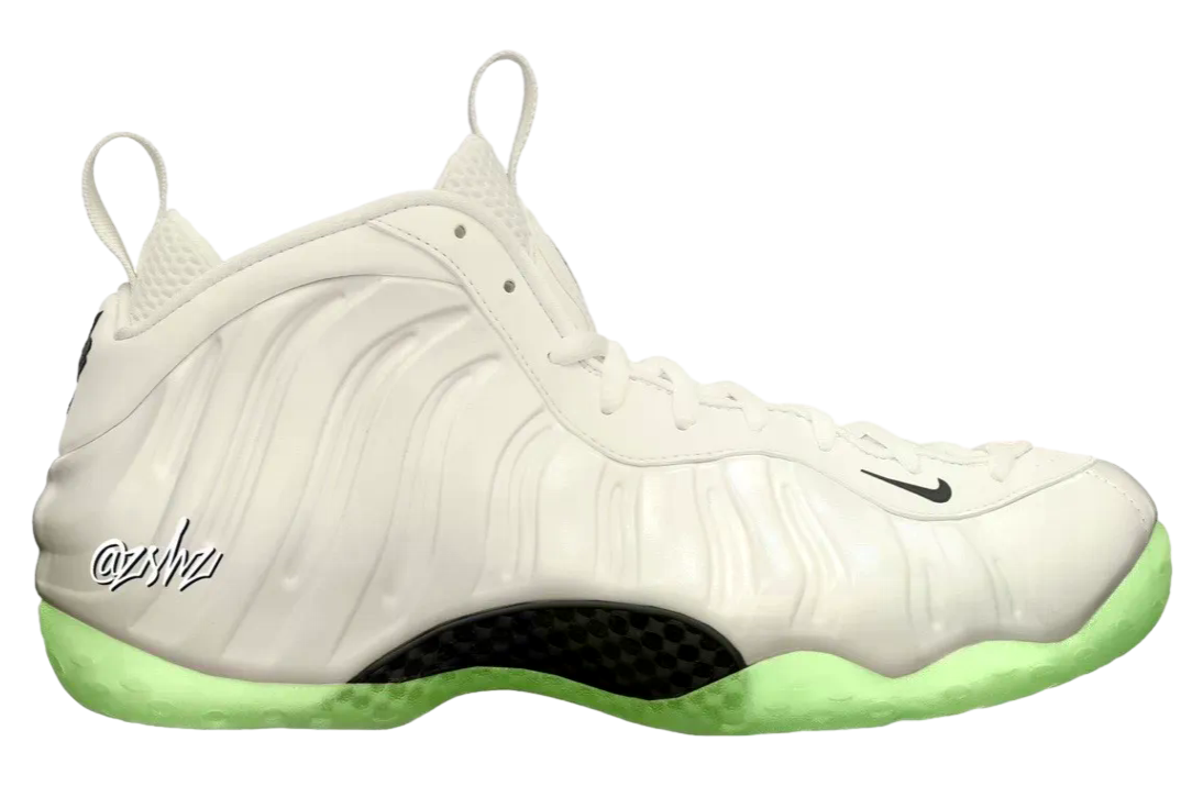 Nike Air Foamposite One Phantom / Barely Volt