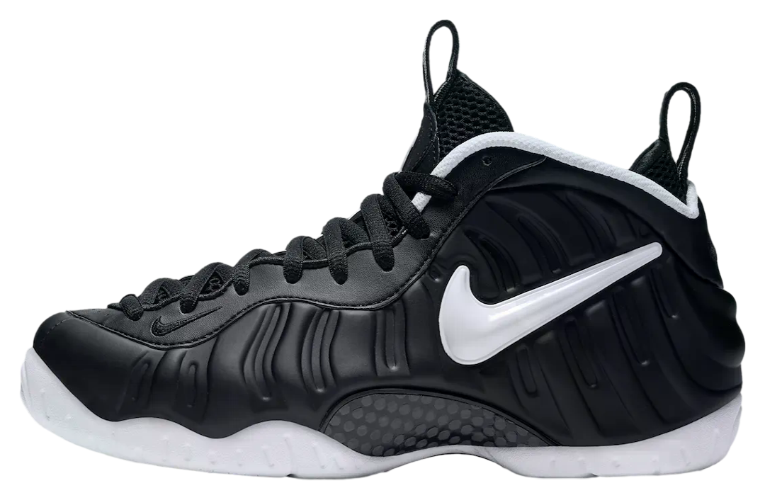 Nike Air Foamposite Pro Dr. Doom Black / White