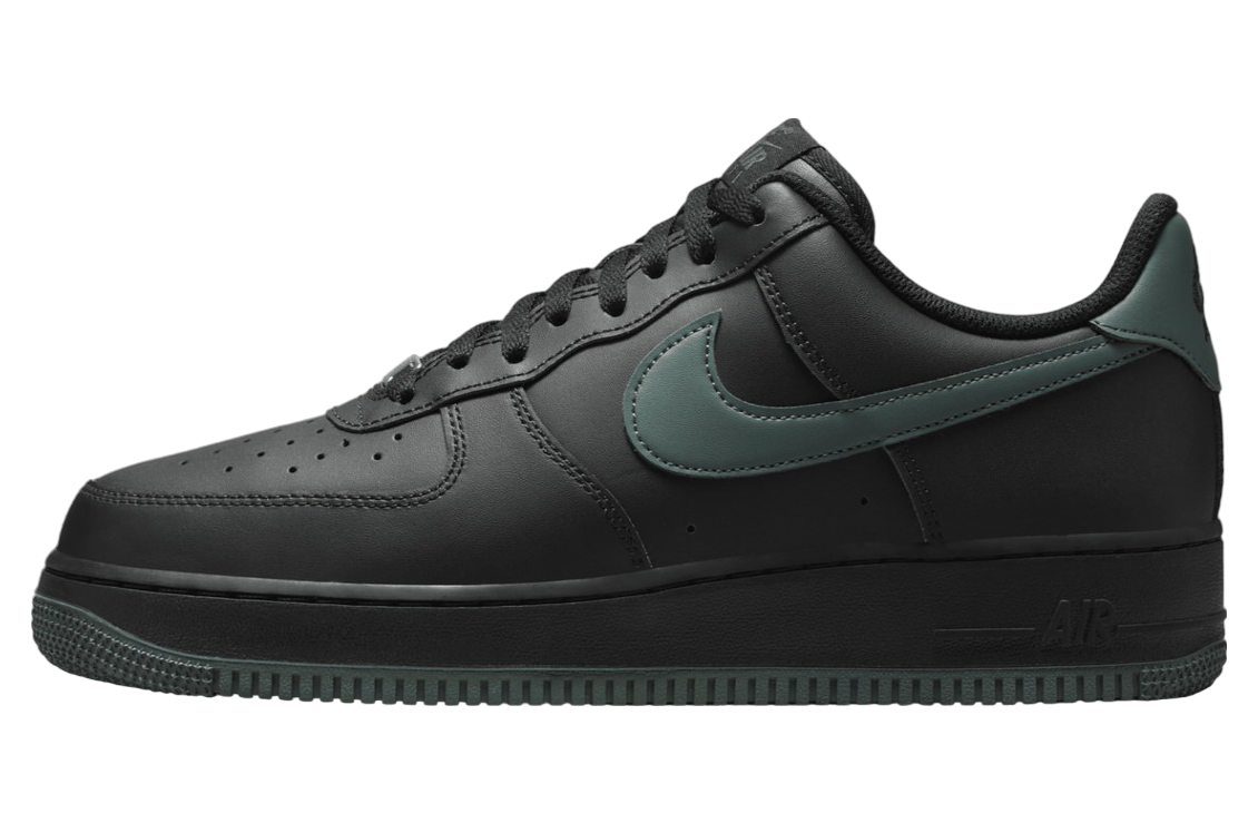 Nike Air Force 1 07 Vintage Green / Black