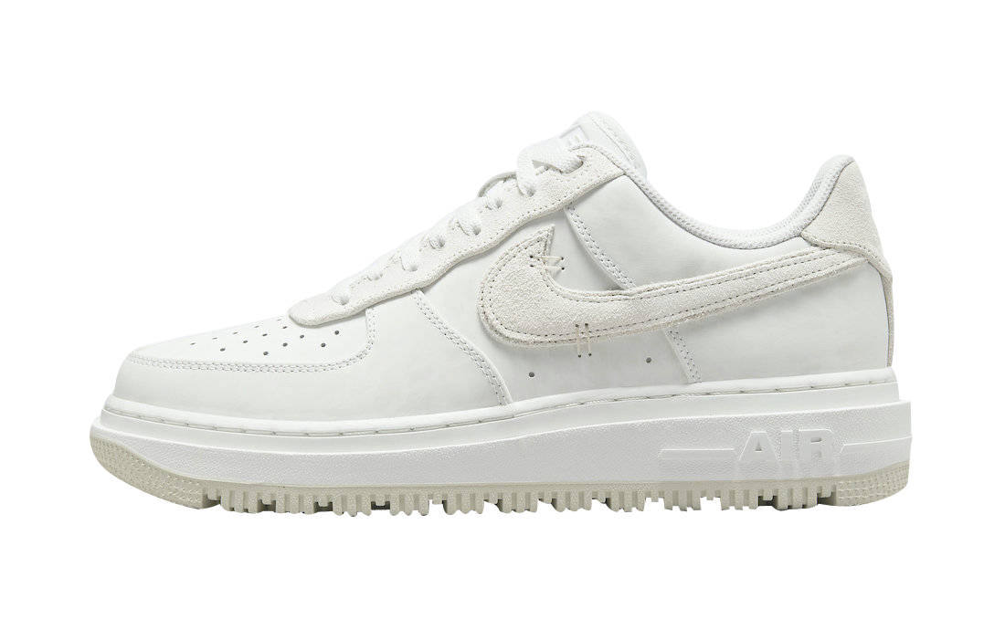 Nike Air Force 1 Luxe Summit White - 44
