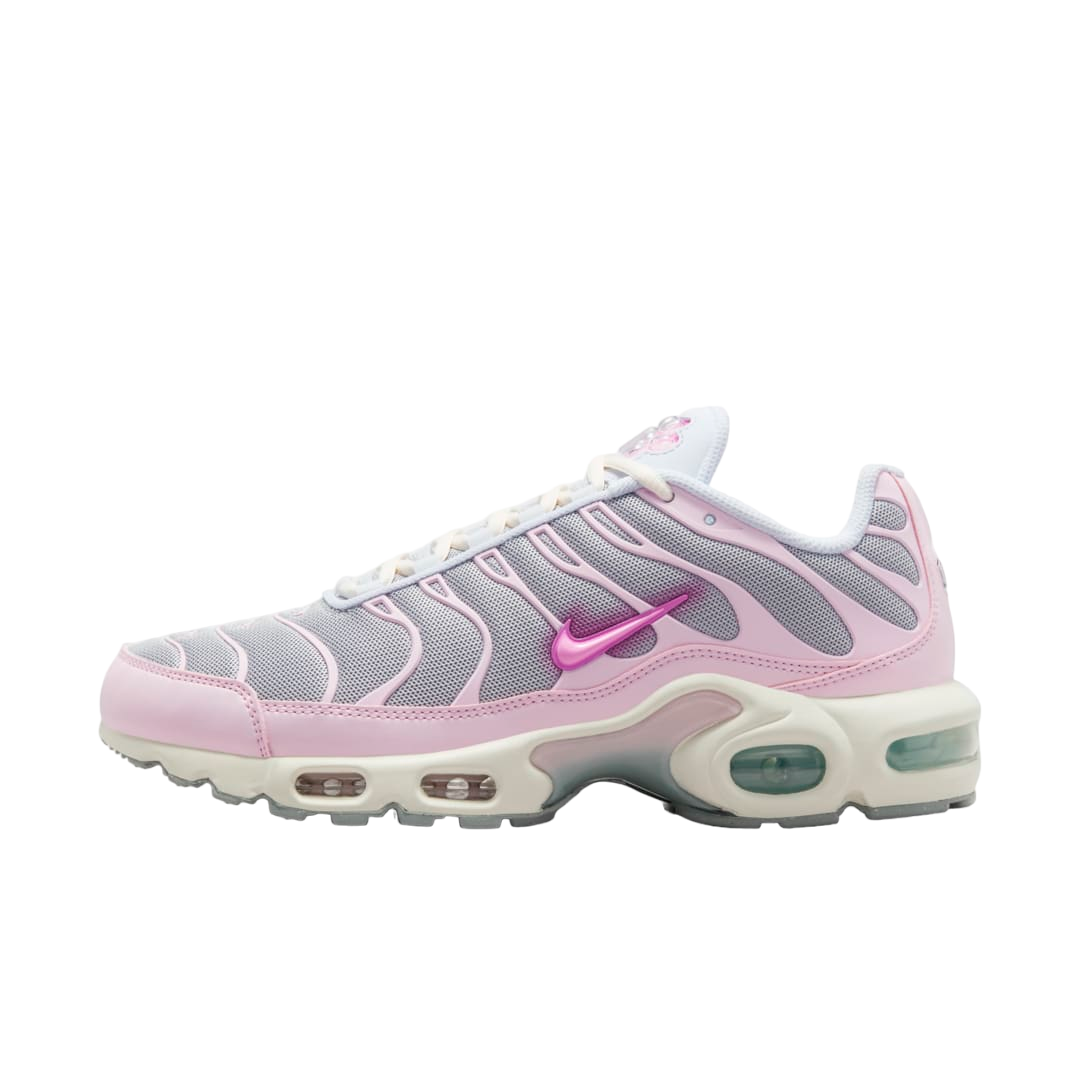 Nike Air Max Plus Paw Print