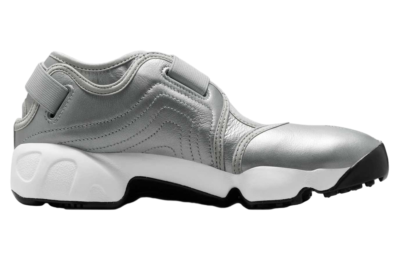 レア★ NIKE ナイキ WOMENS AIR RIFT メタルエアリフト 25 Nike Air Rift WMNS Metallic Silver / Sail - Jul 2025