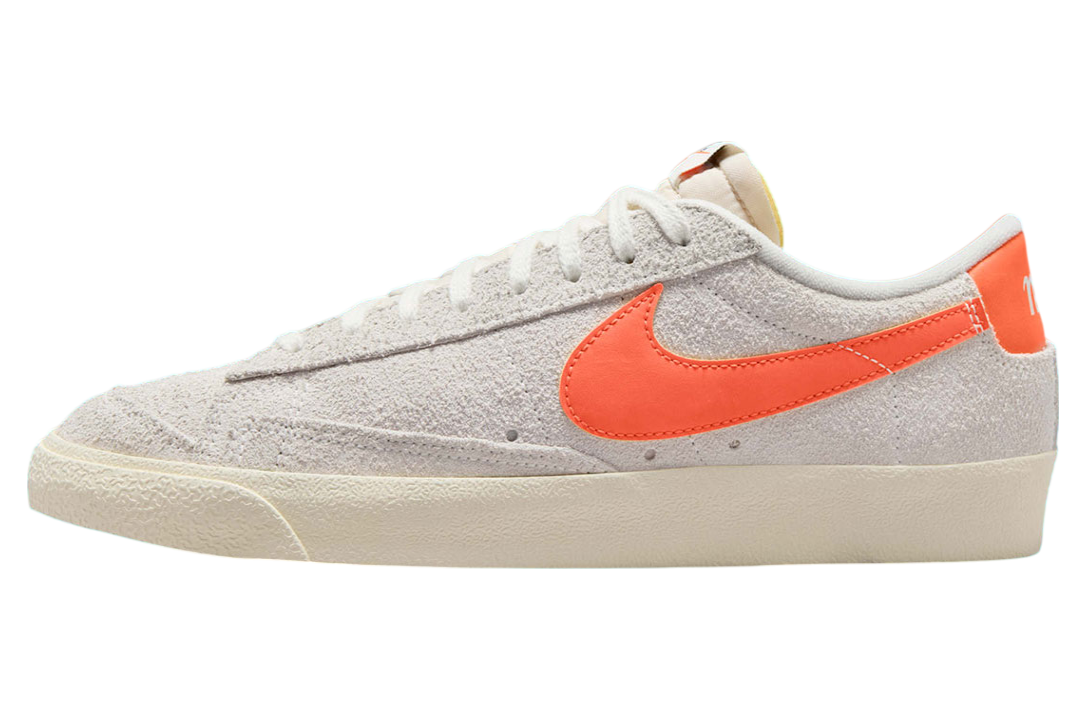 Nike Blazer Low 77 Summit White / Safety Orange