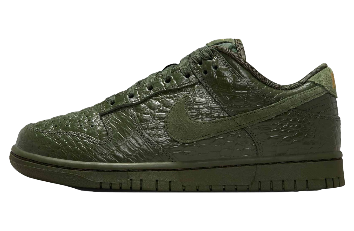 Nike Dunk Low Carbon Green / Metallic Gold