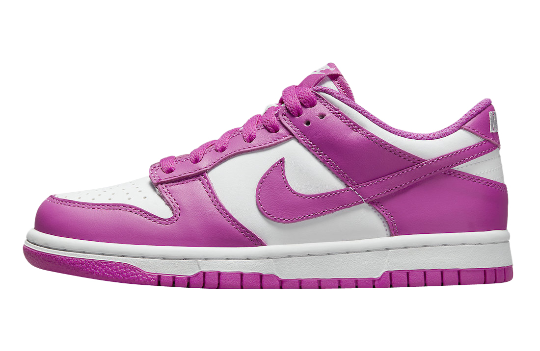 pink and purple dunks