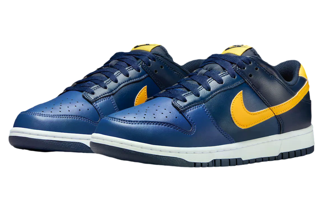 Nike Dunk Low Michigan 2026