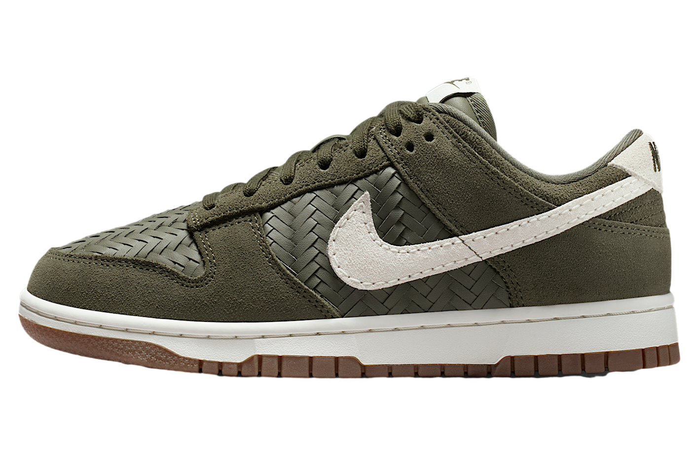 retail price nike dunks