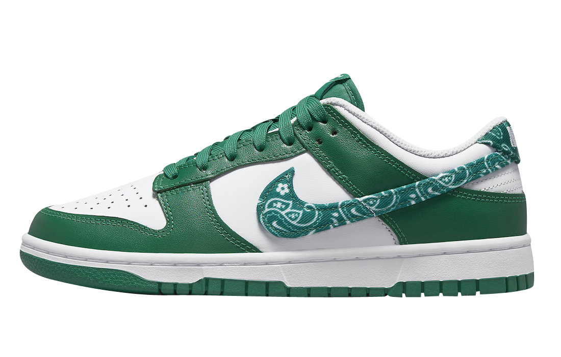 green nike dunks women's