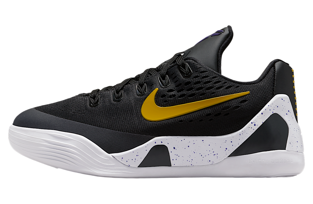 A*A様 NIKE KOBE Ⅸ LOW EM GS コービー 9 GS 24. NIKE KOBE Ⅸ LOW EM GS コービー 9 GS 24.0 - メルカリ
