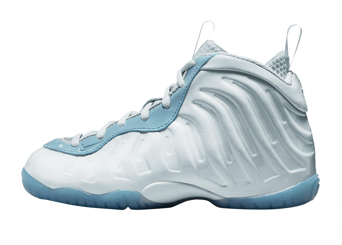 Baby blue hot sale and white foamposites