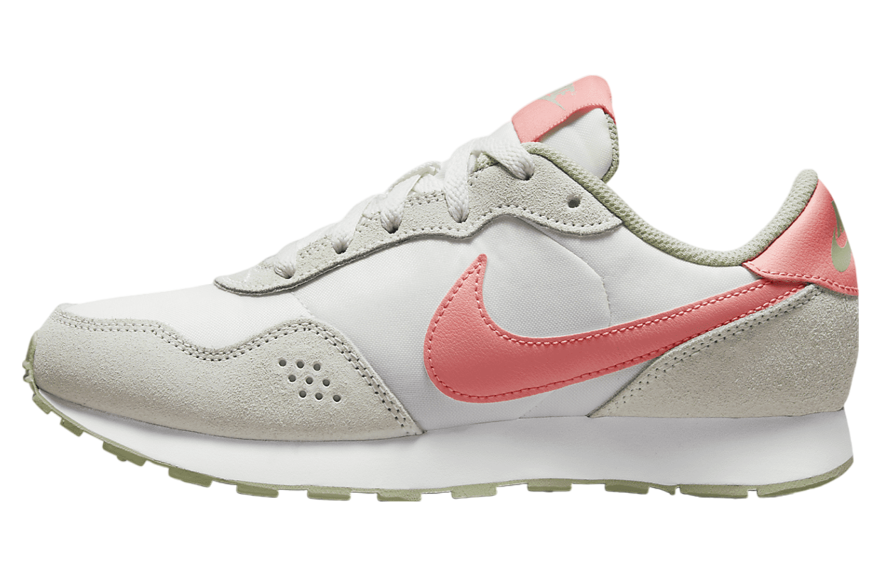 Nike MD Valiant GS Summit White Pink Gaze